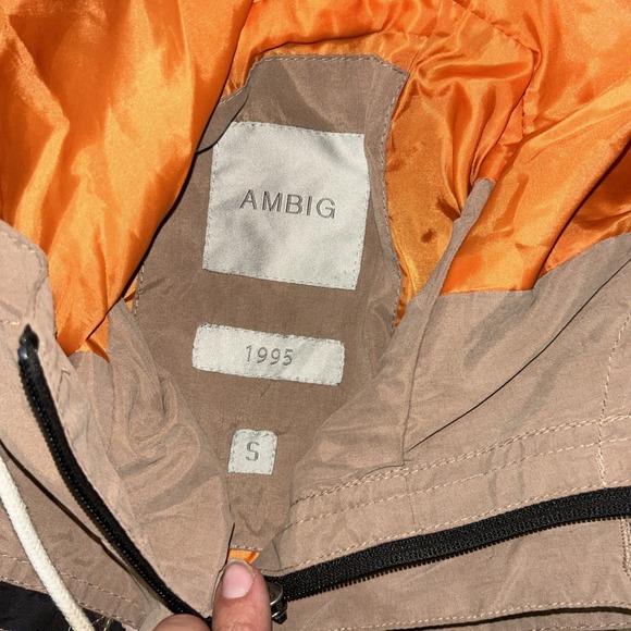 Ambig BEAUTIFUL Camouflage Windbreaker Pullover Jacket Sz Small Camo - Picture 3 of 4
